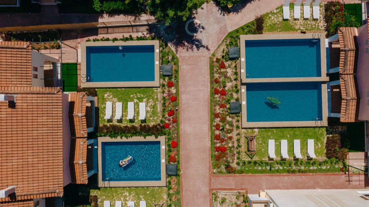 Corinthian Village Vrahati Eksteriør billede