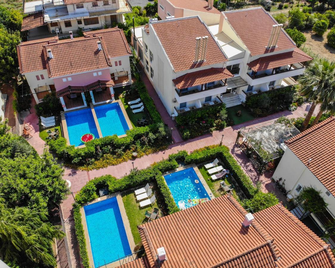 Corinthian Village Vrahati Eksteriør billede